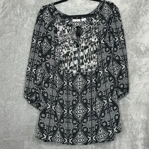 Liz Claiborne 2X Shirt Top Black Geometric 3/4 Sleeve Scoop Neck Keyhole Womens
